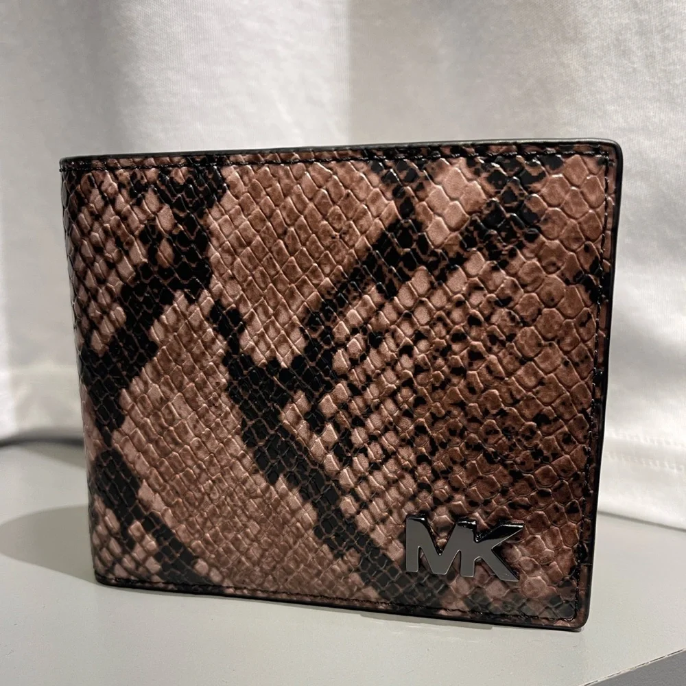 MICHAEL KORS Cyrus Snake Embossed Billfold Wallet With Coin Pouch Driftwood  NWT